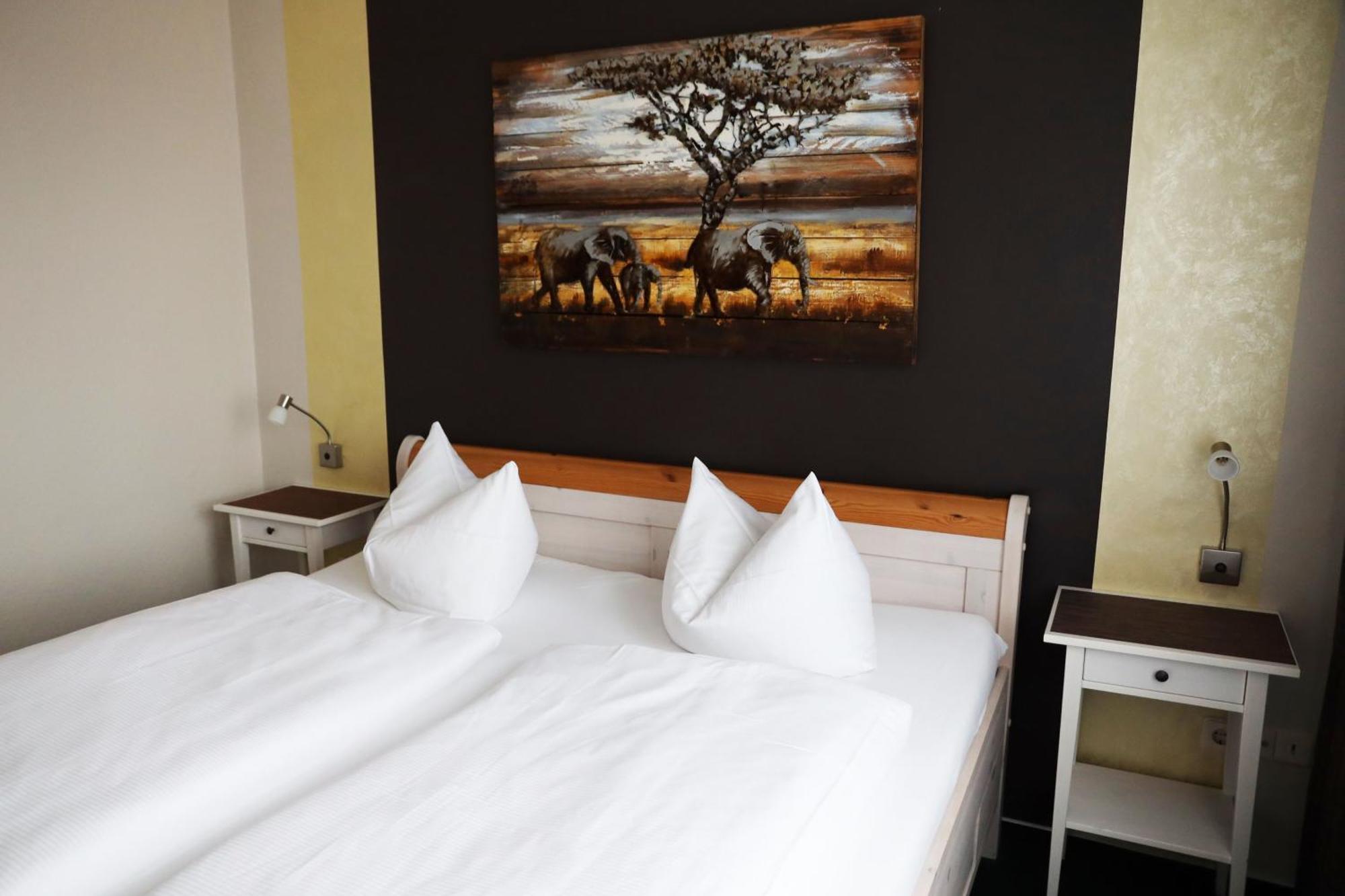 Hotel Wandersleben - Erfurt Bagian luar foto